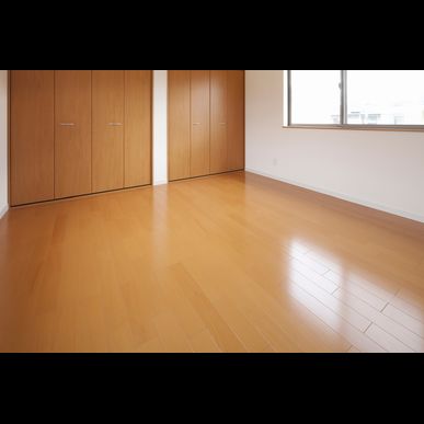 横浜でフローリングの補修を行っています